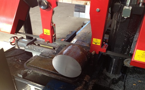 鼎湖卧式带锯床加工时出现明显振荡如何排查？